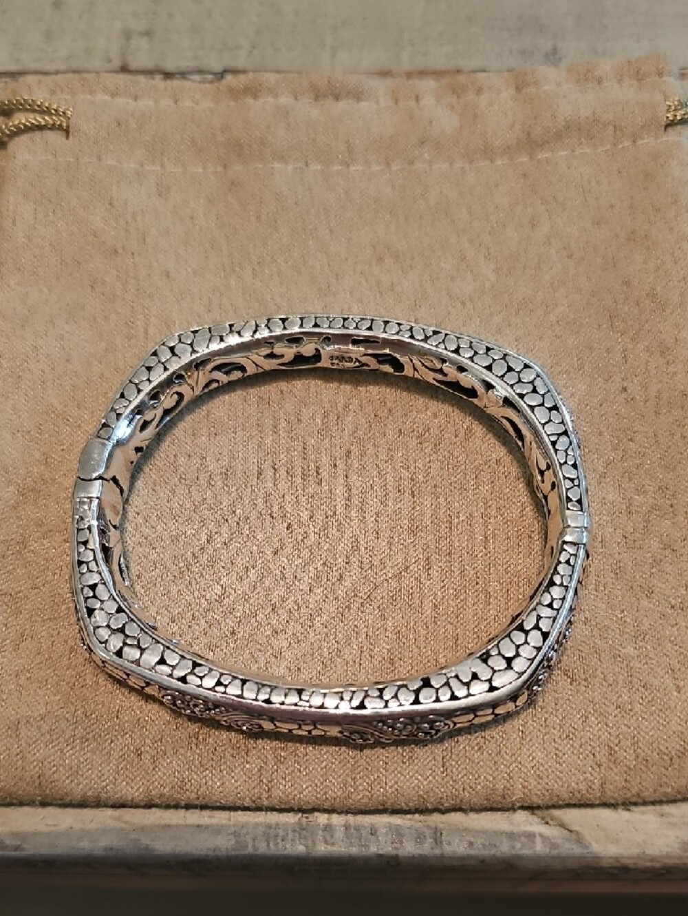 Vintage Sarda Ornate Silver-Tone Filigree Women's Bangle Bracelet - Picture 2 of 3